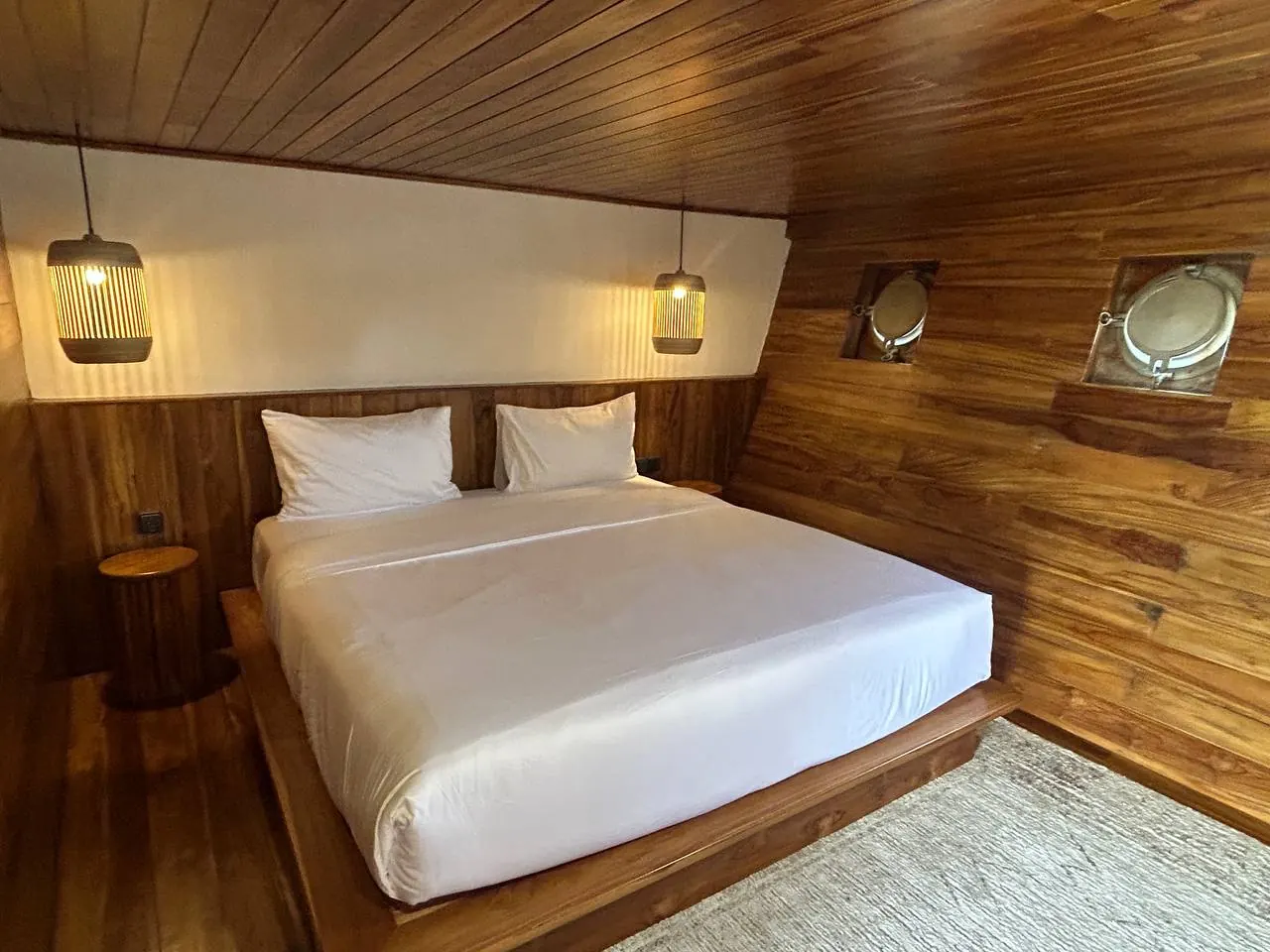 Kamar Mualim — Batara White House, Lolai