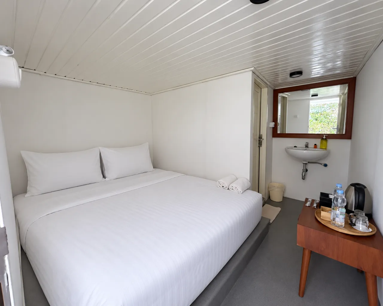 Superior 2–6 — Batara White House, Lolai